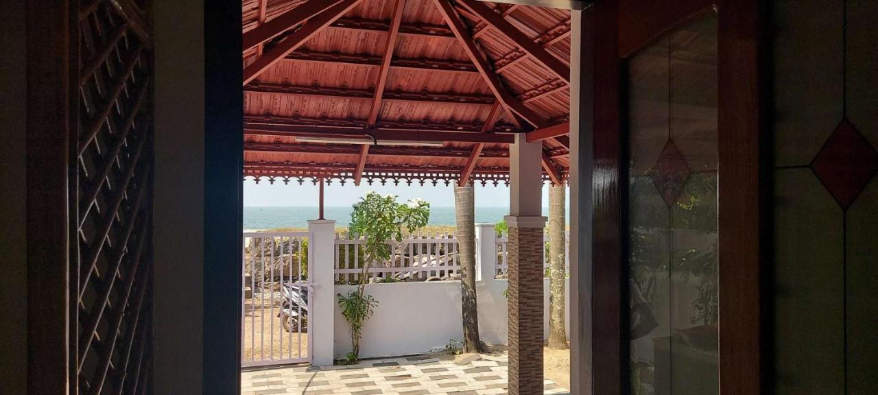 Happy Seas Beach Villa Alappuzha Экстерьер фото